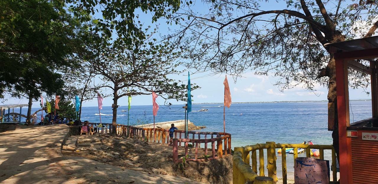 Mactan Newtown Condo With Garden And Ocean View 8Newtown Blvd Isla de Mactán Exterior foto