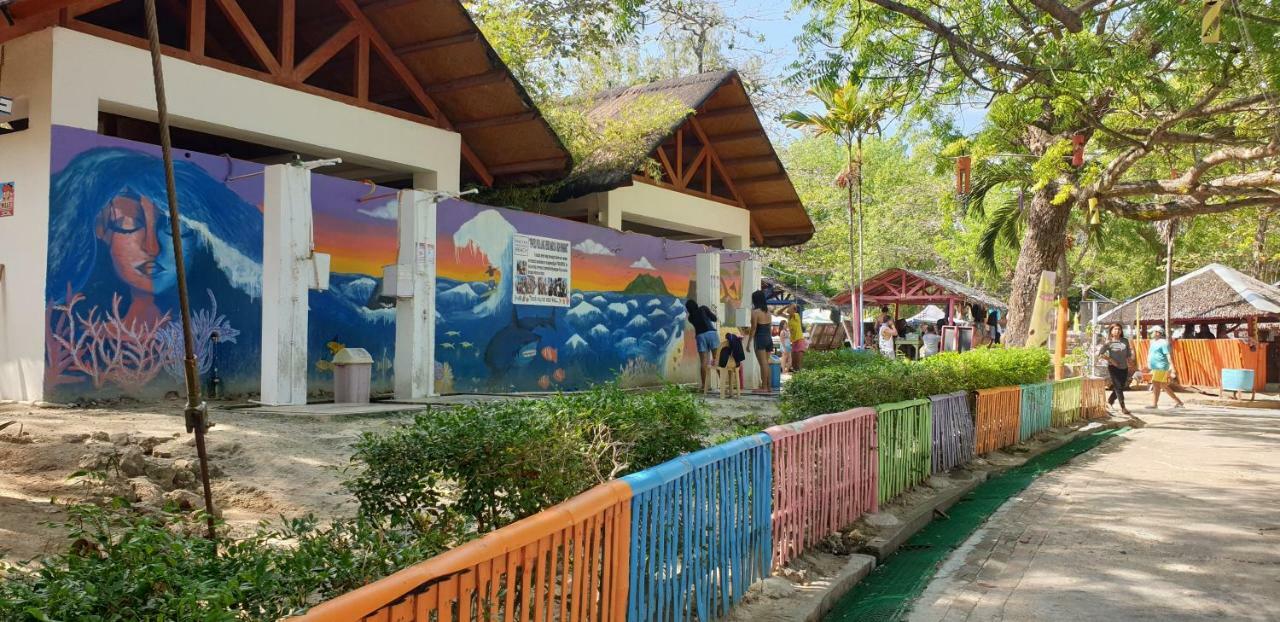 Mactan Newtown Condo With Garden And Ocean View 8Newtown Blvd Isla de Mactán Exterior foto