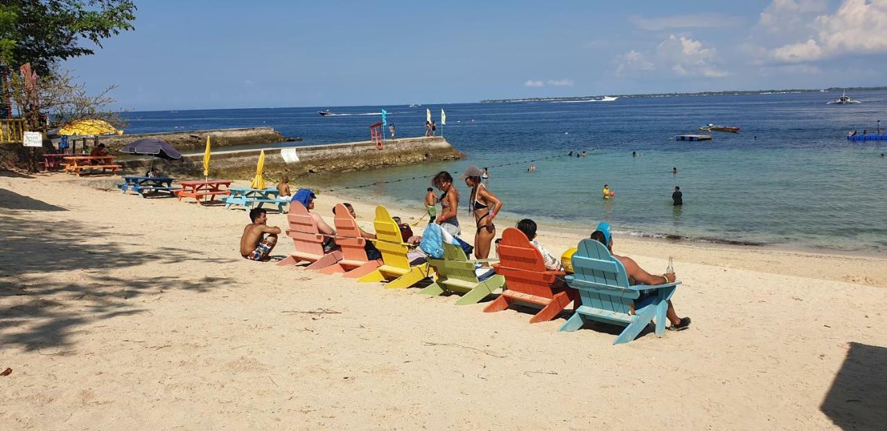 Mactan Newtown Condo With Garden And Ocean View 8Newtown Blvd Isla de Mactán Exterior foto