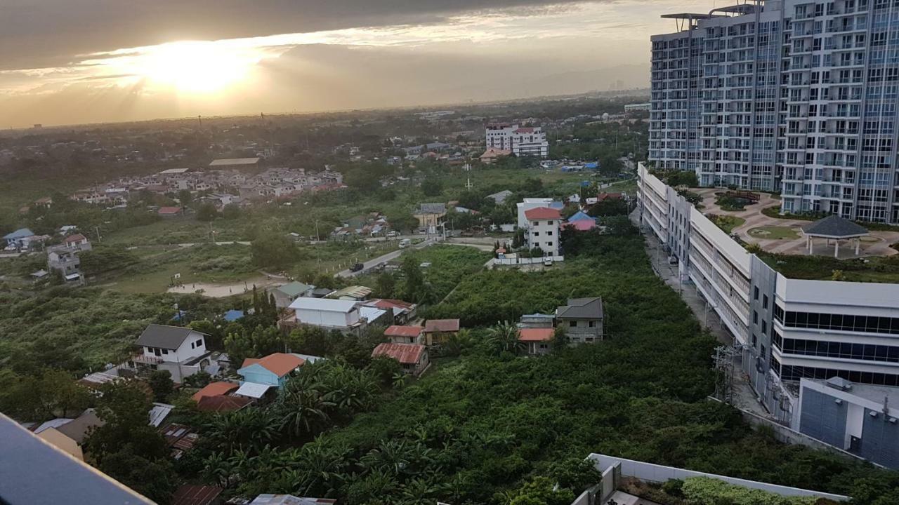 Mactan Newtown Condo With Garden And Ocean View 8Newtown Blvd Isla de Mactán Exterior foto