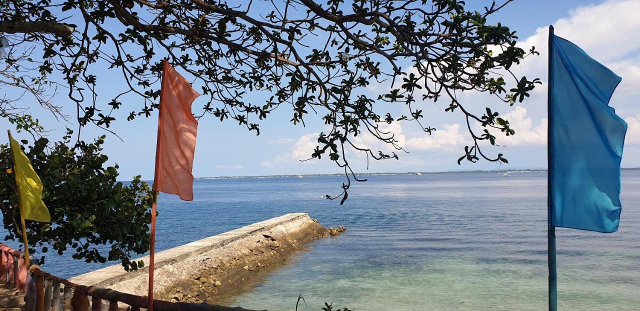 Mactan Newtown Condo With Garden And Ocean View 8Newtown Blvd Isla de Mactán Exterior foto