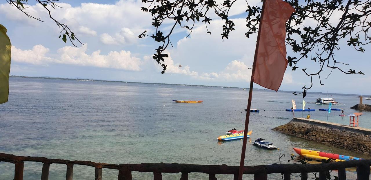 Mactan Newtown Condo With Garden And Ocean View 8Newtown Blvd Isla de Mactán Exterior foto