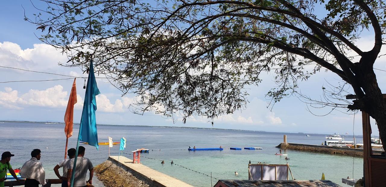 Mactan Newtown Condo With Garden And Ocean View 8Newtown Blvd Isla de Mactán Exterior foto